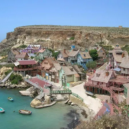 St Angelo Mansions, Harbour Views