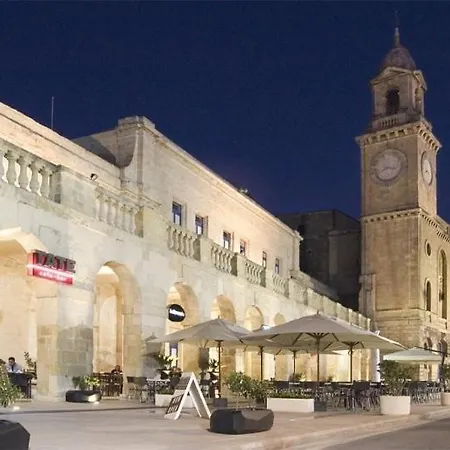 St Angelo Mansions, Harbour Views *