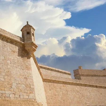 Fort St Angelo Mansions Harbour Views * Birgu